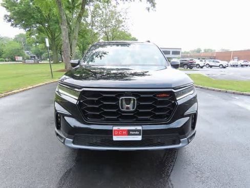New 2025 Honda Pilot TrailSport image 6