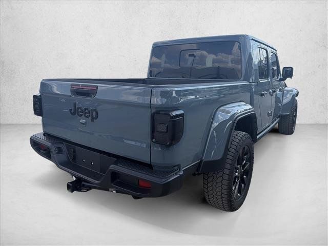 Used 2024 Jeep Gladiator Sport AWD/4WD image 5