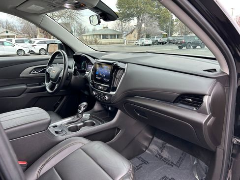 Used 2021 Chevrolet Traverse LT w/ LPO, Floor Liner Package image 27