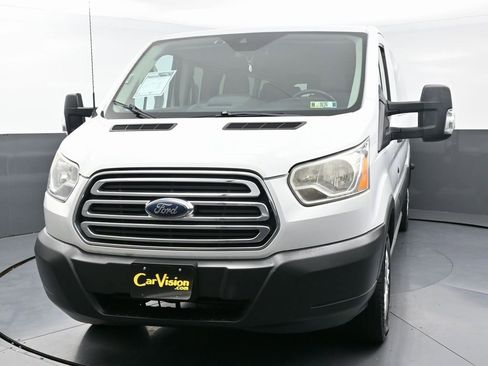Used 2015 Ford Transit 350 XLT image 5