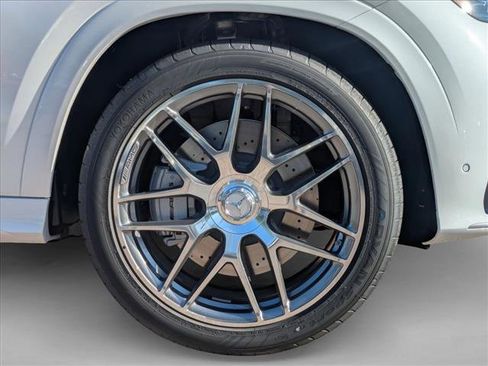 New 2026 Mercedes-Benz GLE 53 AMG 4MATIC Coupe image 9