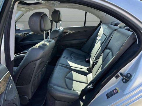 Used 2007 Mercedes-Benz E 350 4MATIC Sedan w/ Premium Pkg 1 image 15