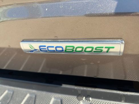 Used 2023 Ford F150 Lariat w/ Equipment Group 502A High image 10