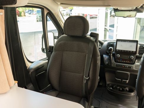 Used 2023 RAM ProMaster 3500 w/ Driver Convenience Group FWD image 89