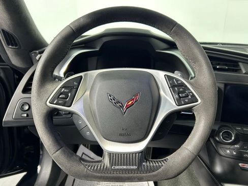 Used 2016 Chevrolet Corvette Z06 w/ 3LZ Preferred Equipment Group RWD image 32