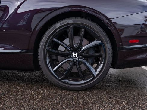 Used 2024 Bentley Continental GT image 7