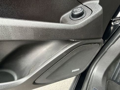 Certified 2024 GMC Terrain Denali w/ Black Diamond Edition image 31