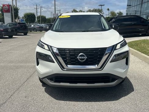 Used 2023 Nissan Rogue S FWD image 4