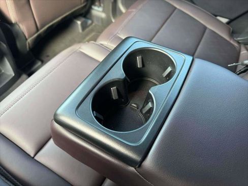 Used 2025 Ford Explorer Platinum image 12