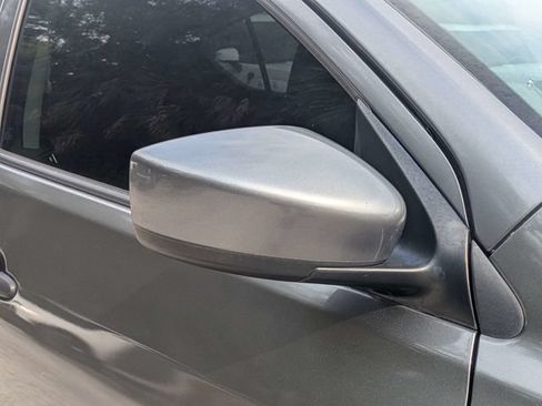 Used 2017 Nissan Versa S Plus FWD image 10