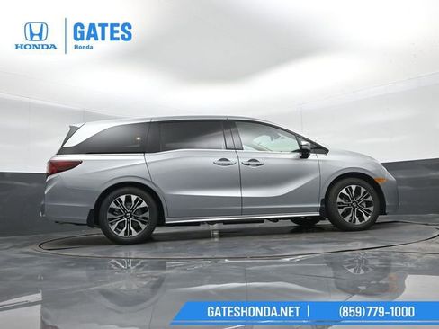 New 2026 Honda Odyssey Elite image 52