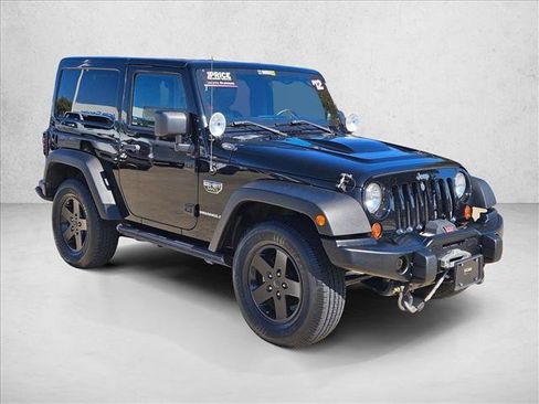 Used 2012 Jeep Wrangler Rubicon image 3