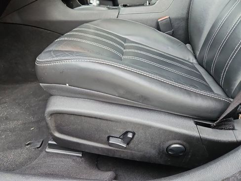 Used 2023 Chrysler 300 S image 26