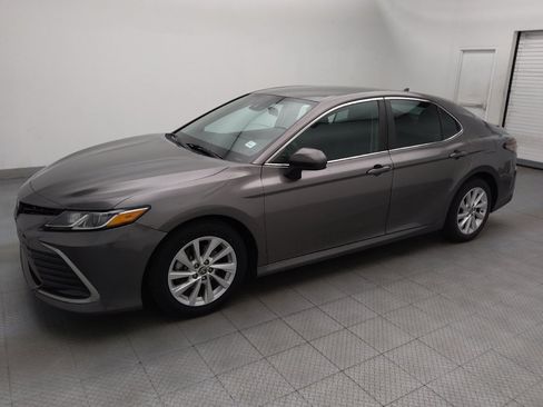 Used 2021 Toyota Camry LE FWD image 2