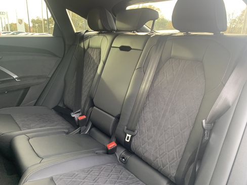 New 2025 Audi SQ5 Premium Plus image 22