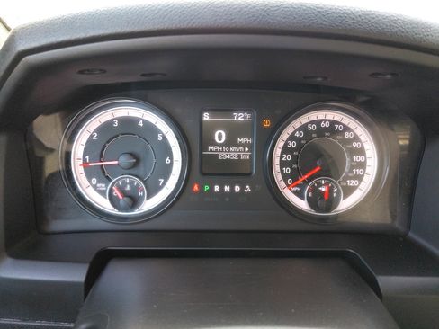 Used 2024 RAM 1500 Classic Warlock image 30