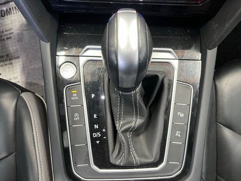 Certified 2023 Volkswagen Arteon SEL Premium image 16