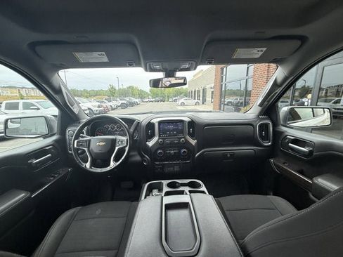 Used 2021 Chevrolet Silverado 1500 LT w/ Work Truck Package AWD/4WD image 16