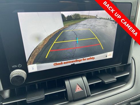 Used 2023 Toyota RAV4 LE image 3