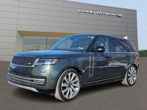 New 2026 Land Rover Range Rover Long Wheelbase SE image 1