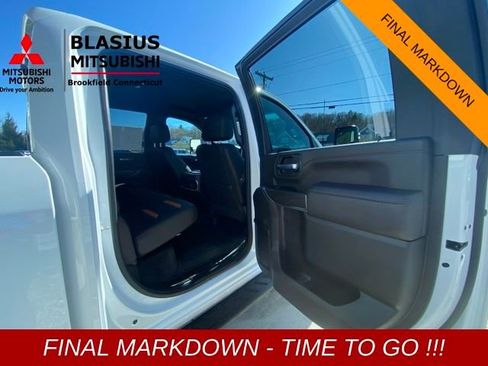 Used 2022 GMC Sierra 3500 AT4 w/ Gooseneck/5TH Wheel Package image 29
