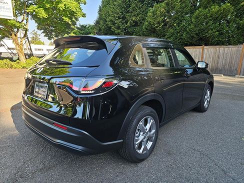 Certified 2025 Honda HR-V LX image 7