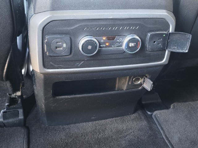 Used 2021 Ford Expedition XLT AWD/4WD image 21
