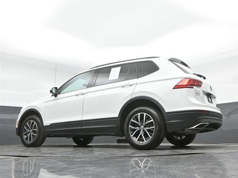 Used 2021 Volkswagen Tiguan S image 35