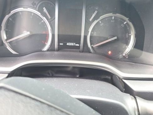 Used 2022 Toyota 4Runner Limited image 3