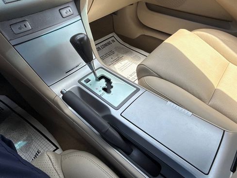 Used 2006 Toyota Solara SLE FWD image 38