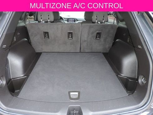 Used 2021 Chevrolet Blazer LT image 13