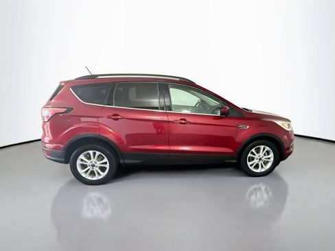 Used 2018 Ford Escape SEL w/ Ford Safe & Smart Package FWD image 8