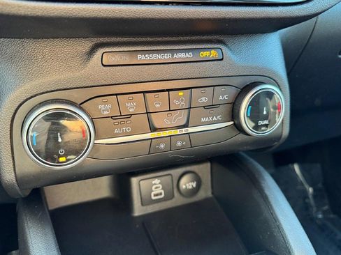 Used 2024 Ford Escape ST-Line FWD image 18