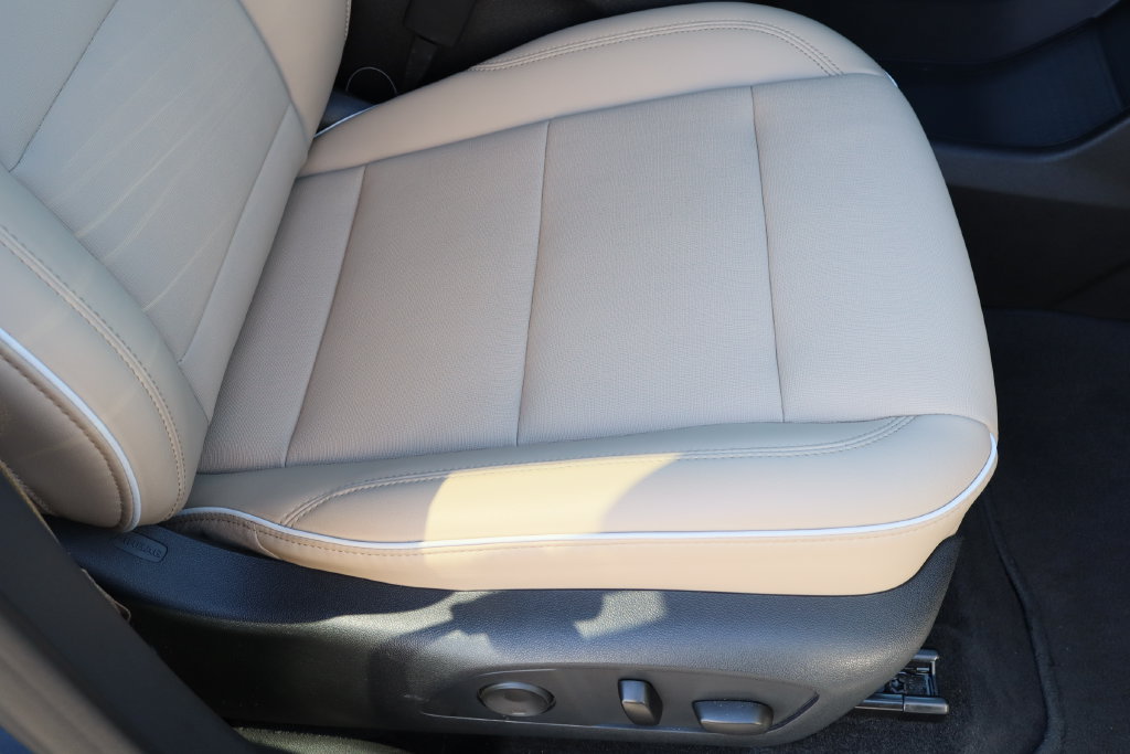 Certified 2026 Buick Enclave Preferred FWD image 32