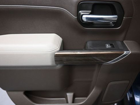 Used 2020 Chevrolet Silverado 1500 RST w/ All-Star Edition image 33