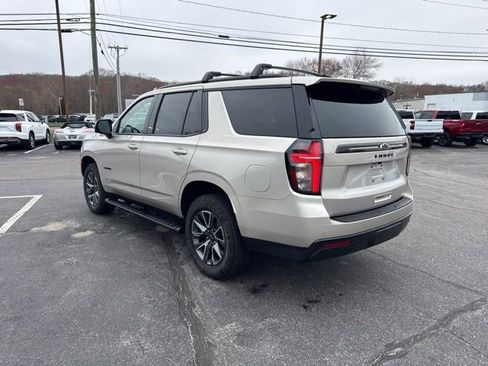 Used 2023 Chevrolet Tahoe Z71 w/ Z71 Off-Road Package AWD/4WD image 5