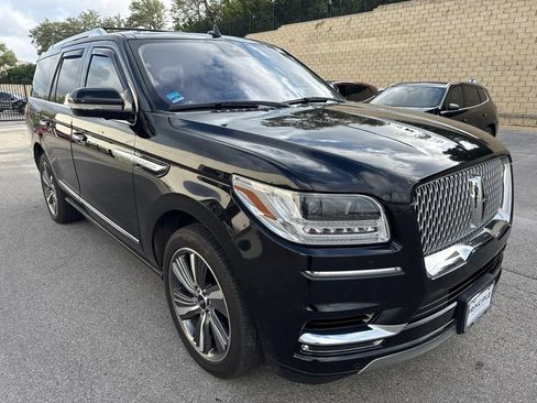 Used 2019 Lincoln Navigator Reserve w/ Cargo Package AWD/4WD image 3