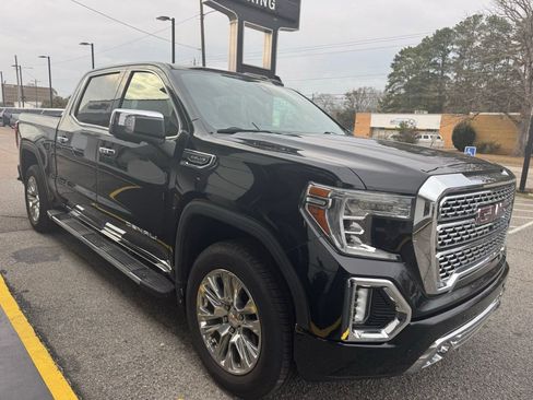 Certified 2020 GMC Sierra 1500 Denali w/ Technology Package image 6