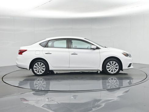 Used 2019 Nissan Sentra S FWD image 26