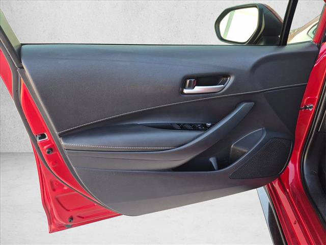Used 2021 Toyota Corolla SE w/ Special Edition FWD image 13