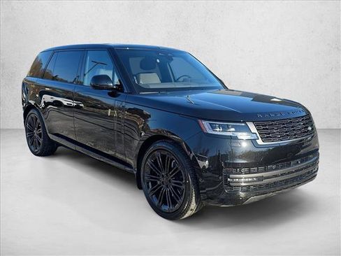 New 2026 Land Rover Range Rover Long Wheelbase SE image 3