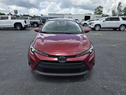 Used 2024 Toyota Corolla LE FWD image 5