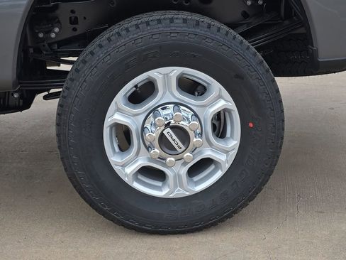 New 2026 Ford F350 XLT w/ 360-Degree Camera Package image 34