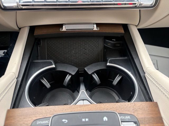 Used 2024 Mercedes-Benz GLS 450 4MATIC image 13