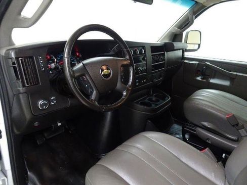 Used 2021 Chevrolet Express 2500 w/ Driver Convenience Package RWD image 20