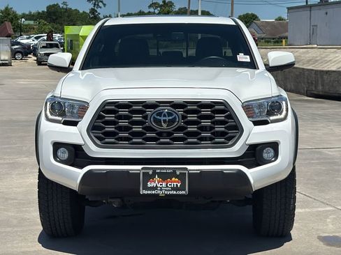 Certified 2023 Toyota Tacoma TRD Off-Road w/ TRD Premium Off Road Package AWD/4WD image 8