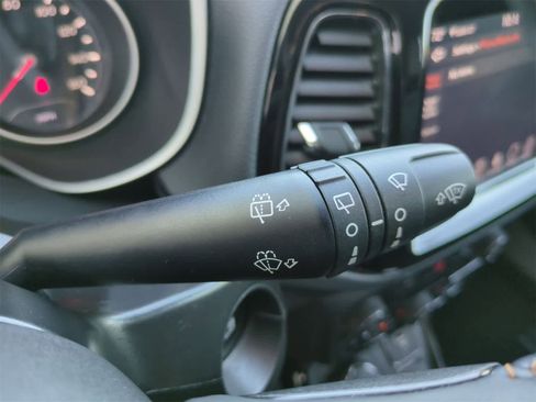 Certified 2019 Jeep Compass Limited image 25