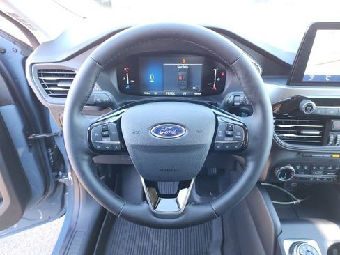 Used 2025 Ford Escape Active w/ Cold Weather Package image 19