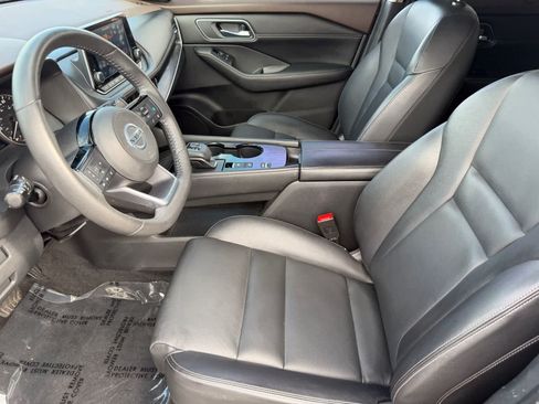 Used 2021 Nissan Rogue SL FWD image 13