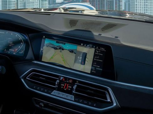 Used 2023 BMW X5 M50i w/ Climate Comfort Package image 24